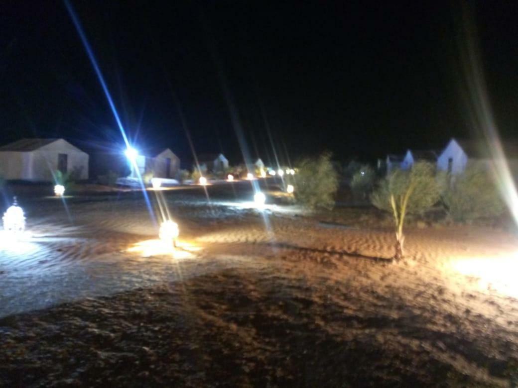 Bivouac Erg Znaigui Hotel Merzouga Buitenkant foto