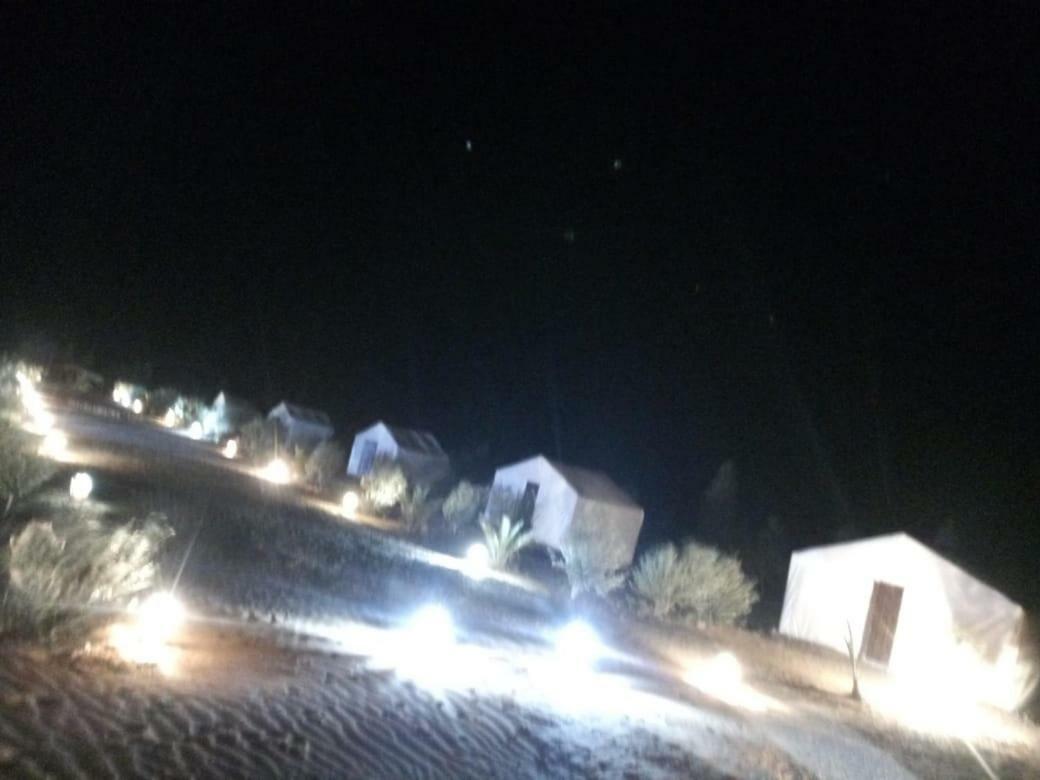 Bivouac Erg Znaigui Hotel Merzouga Buitenkant foto