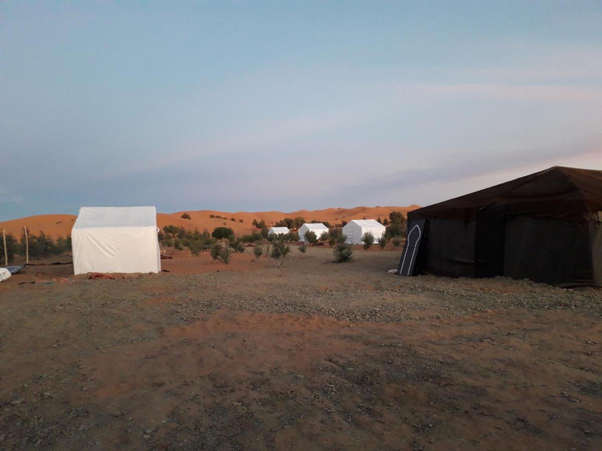 Bivouac Erg Znaigui Hotel Merzouga Buitenkant foto